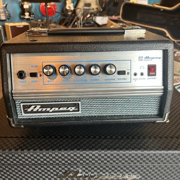 Ampeg Micro VR 200 (Bastopp transistor)(Beg)