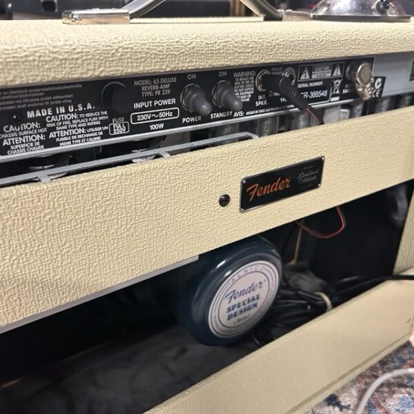 Fender '65 deluxe reverb amp Limited edition (Combo) (S/N:CR-366548) - Bild 4