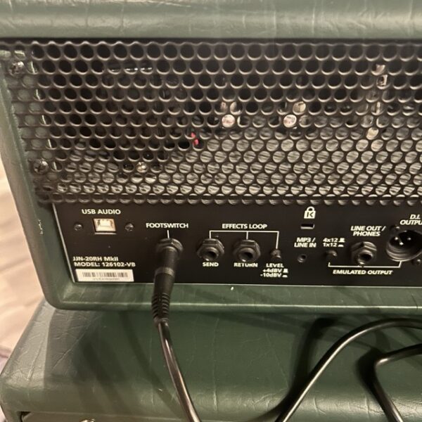 Blackstar jjn20 top med tillhörande 2x12" högtalarlåda - Bild 9