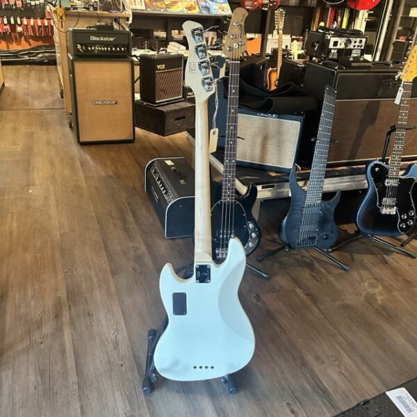 SIRE V3-4 Marcus Miller Antique White (S/N 2N22512912) - Bild 7