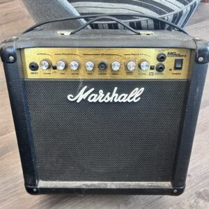 Marshall MG15DFX combo (BEG)